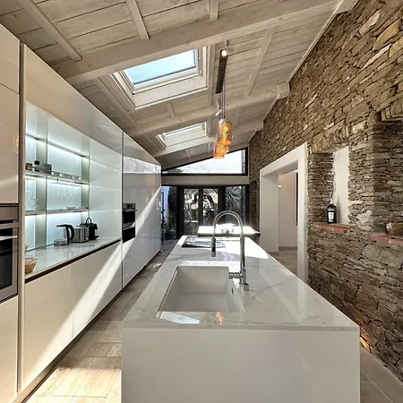 Serena Climatisee Pour 8 Personnes Avec Piscine Privee Et Vue A *